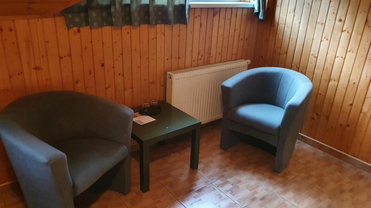 Penzion Pri Studnicke Omastina Eksteriør bilde